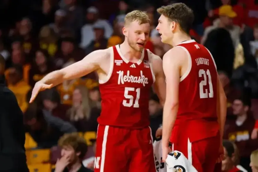 Nebraska Faces Michigan Without Key Players Rienk Mast, Braden Frager