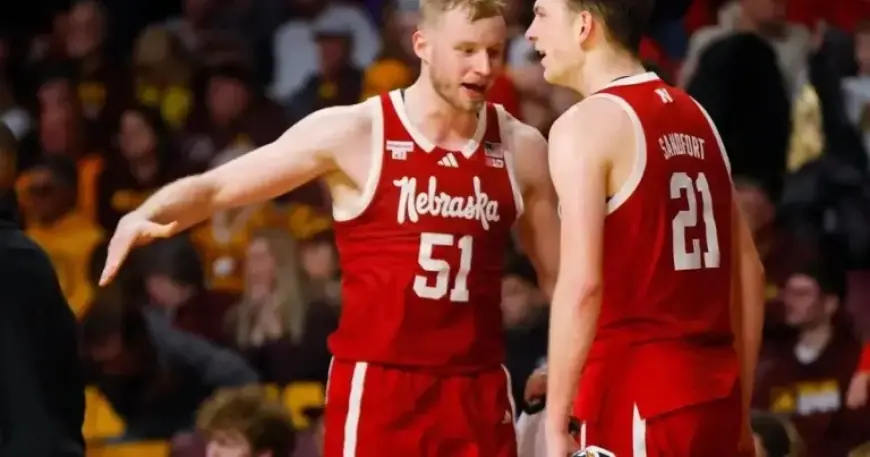 Nebraska Faces No. 3 Michigan Without Rienk Mast and Braden Frager