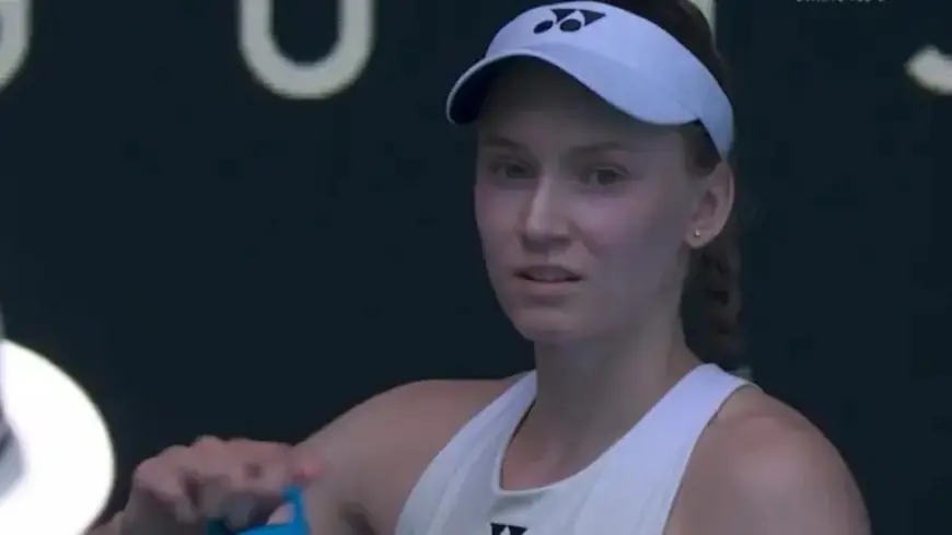 Australian Open Day 11: Gauff’s Meltdown Sparks ‘Panic Room’ Discussion; Alcaraz on De Minaur’s Challenges