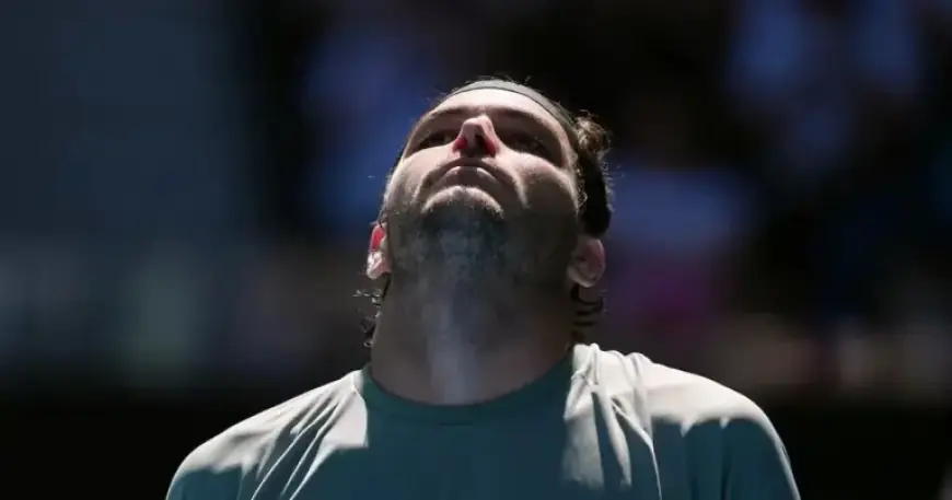 Fritz Falls to Musetti at Australian Open Amid Injury Struggles