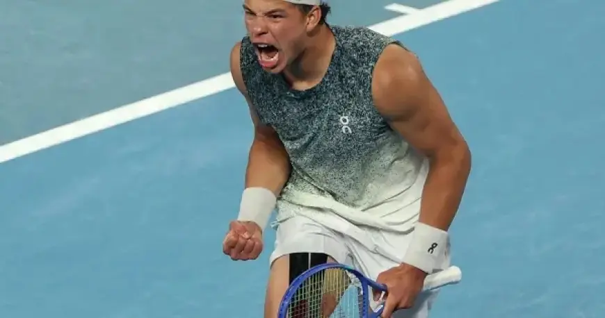 Shelton Defeats Ruud, Sets Up Sinner Rematch