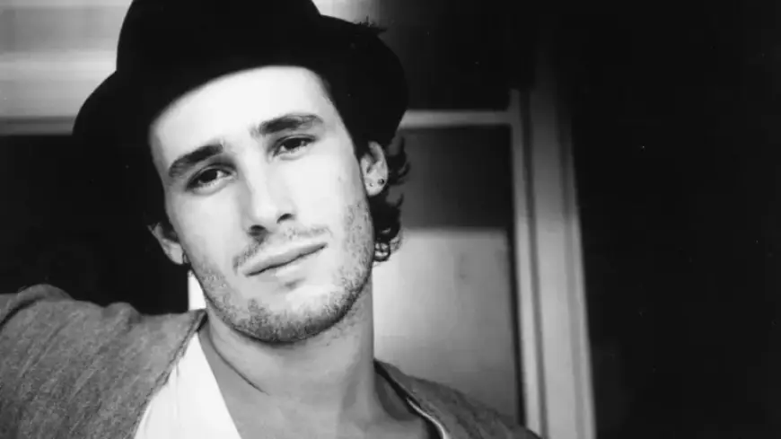 Jeff Buckley’s ‘Lover, You Should’ve Come Over’ Hits Hot 100 Chart