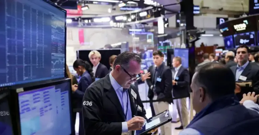 S&P 500 Surges Past 7,000 Before Fed Decision, Big Tech Earnings