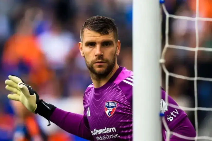 Ajax Goalkeeper Update: Pasveer Returns to Heracles, Paes Nears Transfer