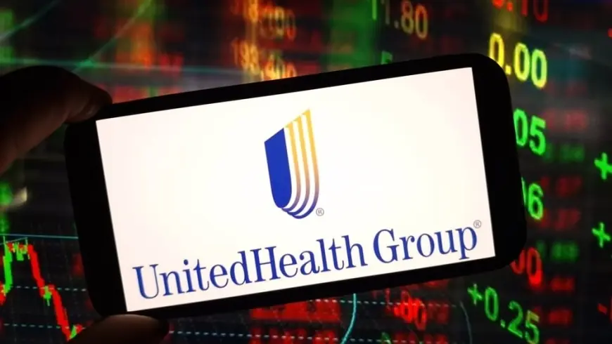 UNH stock rebounds after a steep selloff as UnitedHealth warns of a rare 2026 revenue decline