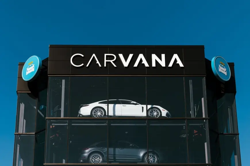 Carvana stock tumbles as short-seller report reignites scrutiny over related-party ties