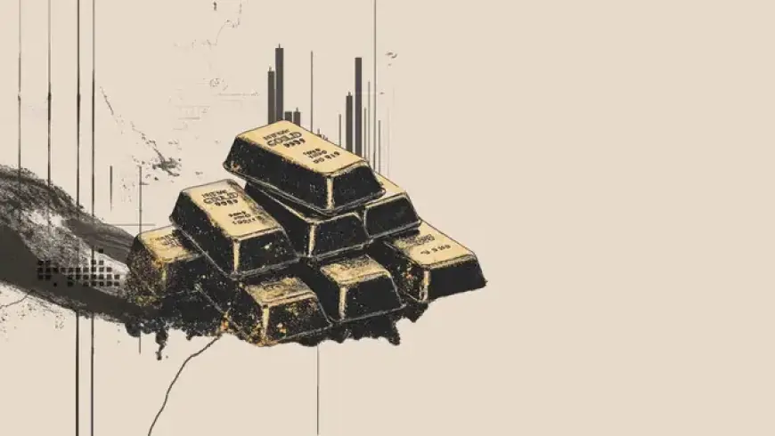 Gold Prices Steady Near Record Highs as Fed Rate Decision Looms