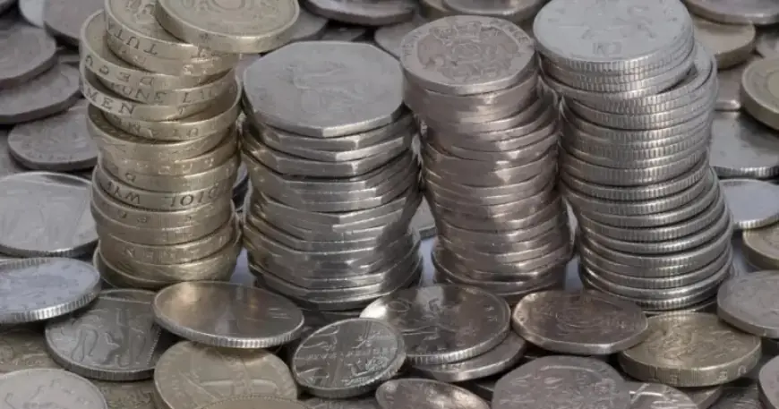 Spot the UK’s Rarest 50p Coin Selling for Over £100 on eBay