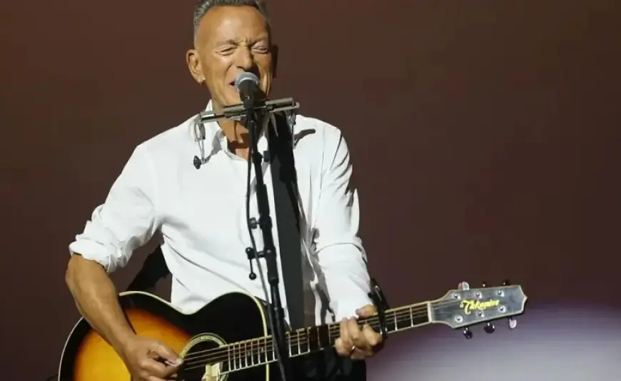 Springsteen Criticizes ‘King Trump’s Private Army’ in New Song