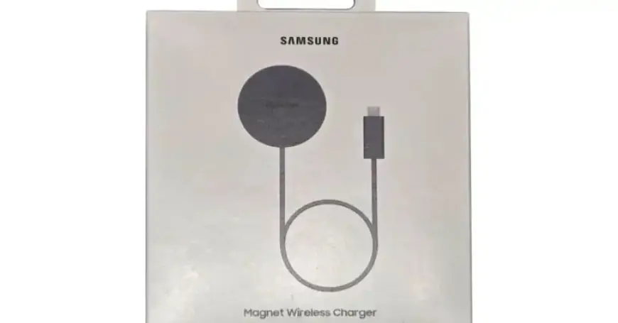 Introducing the Magnetic Charging Puck for Galaxy S26