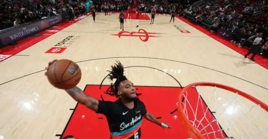 San Antonio Spurs Face Off Against Houston Rockets in Basketball Showdown