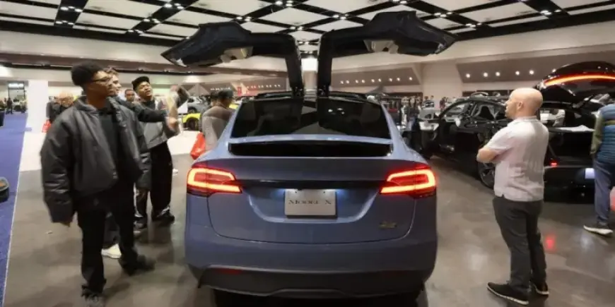 Tesla Discontinues Model S and X, Musk Announces ‘Honorable Discharge’