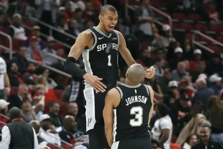 Spurs Surge in Second Half to Overcome Rockets