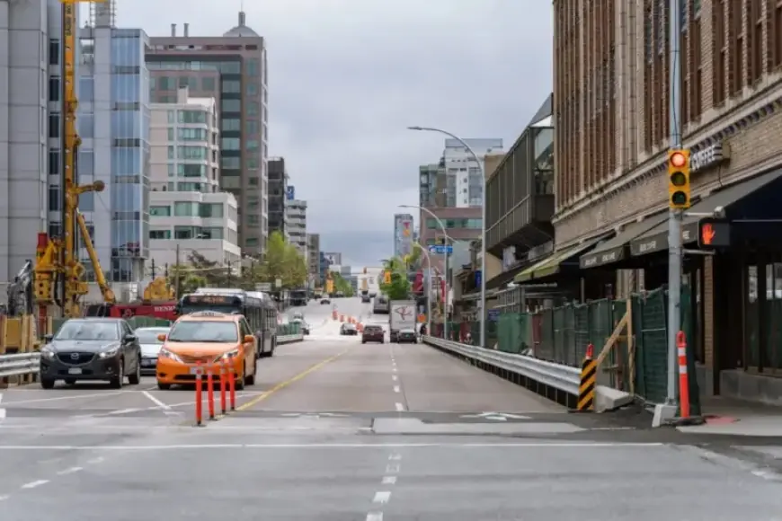 Vancouver Urged to Implement Bus-Only Detour Amid Broadway Service Disruptions