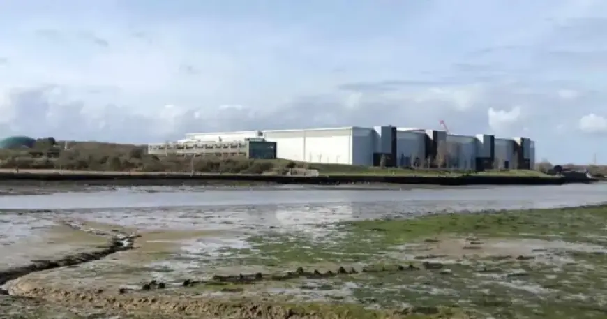 £20 Million Grant Saves Half of Wind Turbine Factory Jobs