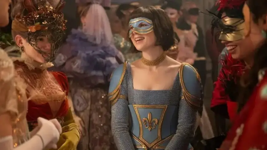 ‘Los Bridgerton’ Arrive in Madrid for Tea Party and Masquerade Ball