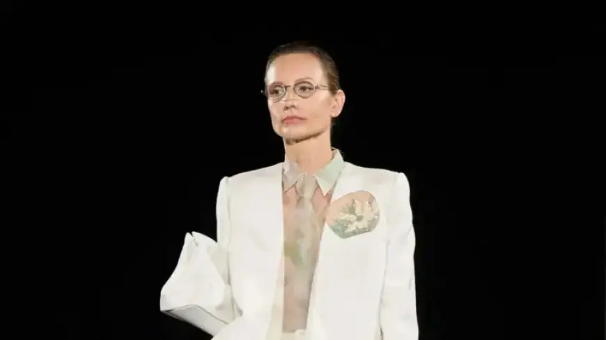 Armani Privé Unveils Spring 2026 Couture Collection