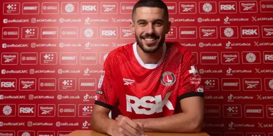 Conor Coady Signs with the Addicks