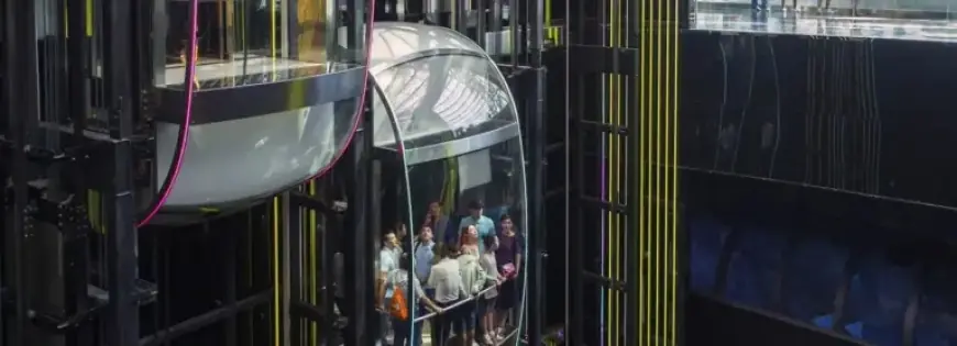 Evaluating A. O. Smith’s Valuation Amid Mixed Earnings and Rising Share Price