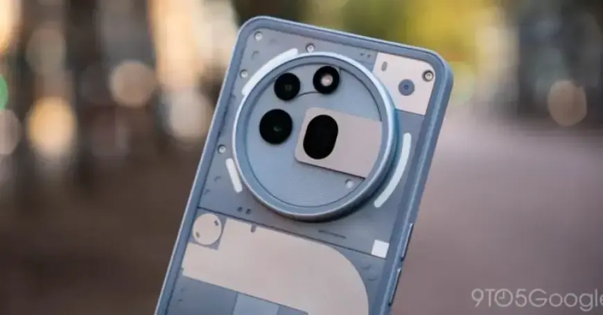 Nothing Phone (4a) Pro Debuts with Larger Battery