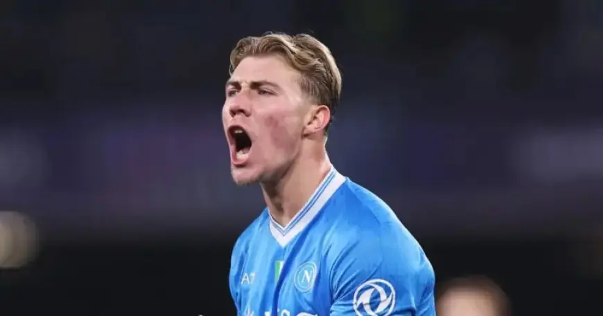 Rasmus Hojlund Reveals Alejandro Garnacho Opinions After Man United Loan Blow