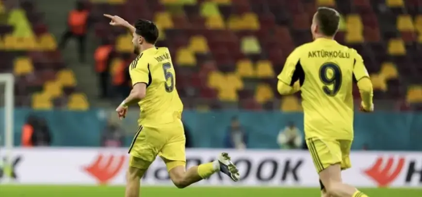 Fenerbahçe Leads First Half in Europe: Score 0-1