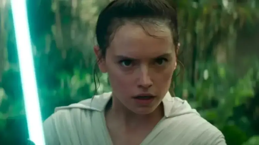 Daisy Ridley Explains Impact of Kathleen Kennedy’s Exit on Rey’s Star Wars Film