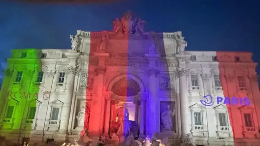 Trevi Fountain Shines with French and Italian Flag Colors