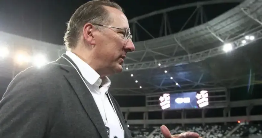 John Textor Attends Botafogo vs. Cruzeiro Match at Nilton Santos Stadium