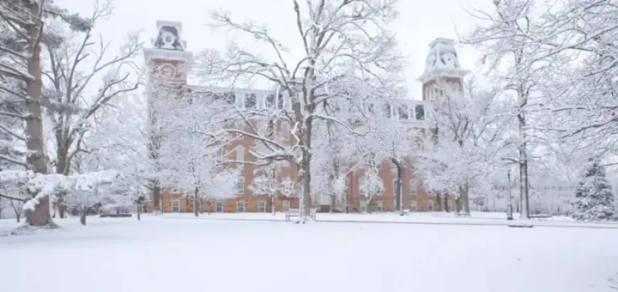 Winter Weather Disrupts Weekend Plans