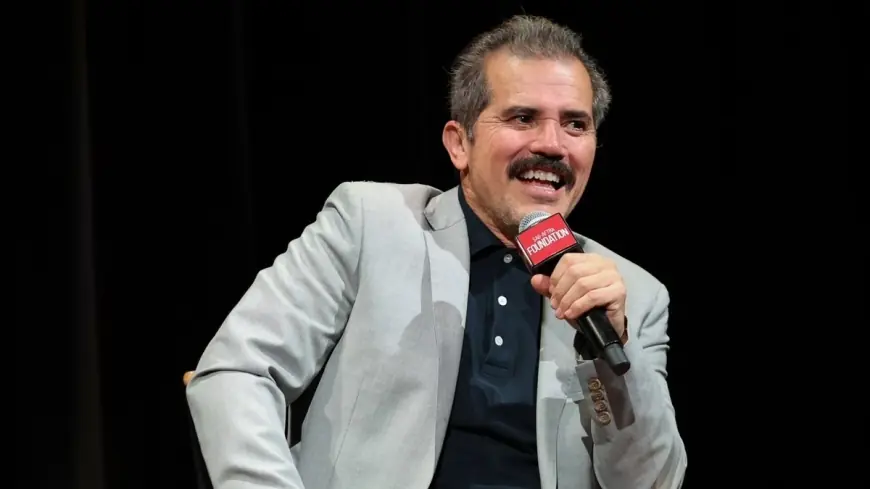 John Leguizamo tells ICE supporters to “unfollow me,” triggering backlash as Minneapolis shootings fuel a new flashpoint in the immigration debate