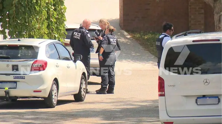 Police Manage Incident at Mott Close, Mosman Park; Public Advised to Avoid Area