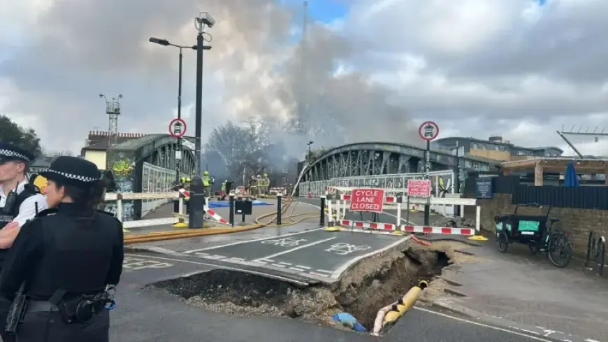 London Building Fire Disrupts Camden Railway Lines