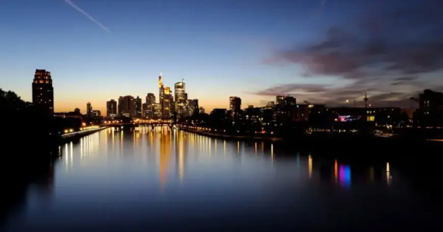 Eurozone Economy Shows Robust 2025 Growth Amid Export and US Trade Challenges