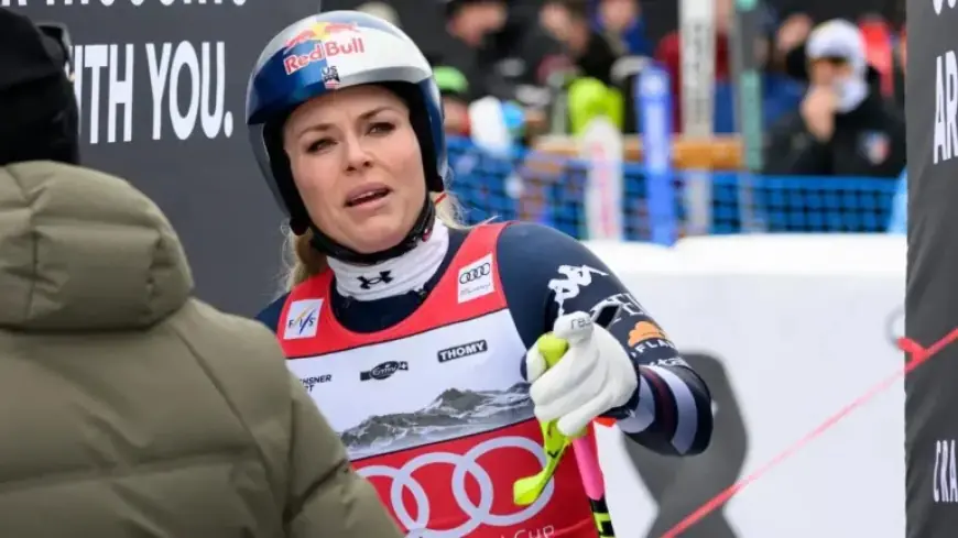 Lindsey Vonn Crashes at Alpine Ski World Cup Before Winter Olympics