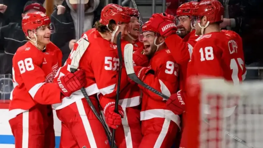 Did Detroit News Photographer Help Red Wings Score Game-Tying Goal?