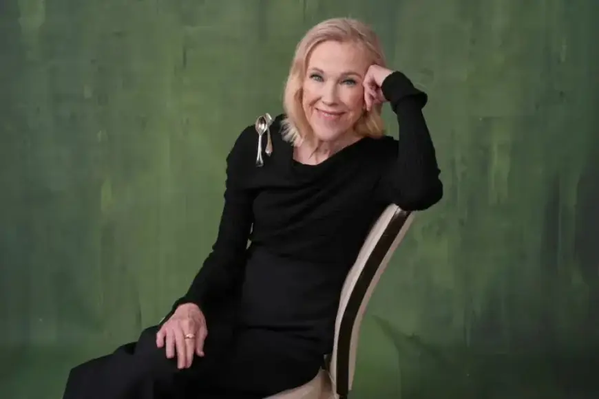 Emmy-Winning Actor Catherine O’Hara, Star of Schitt’s Creek, Dies at 71