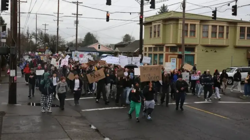Portland Students Walk Out in Mass Protest Against ICE