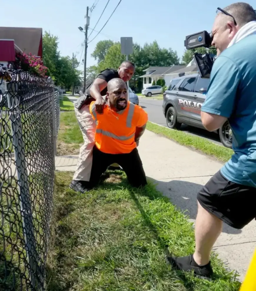 Super Bowl Champion Vernon Davis Allegedly Assaults Pregnant Woman