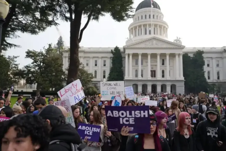 Teens Rally in Sacramento: Live ICE Protest Updates