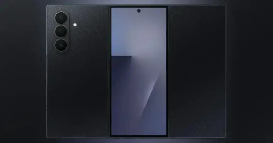 Samsung’s $3,000 TriFold Phone Sells Out in Minutes