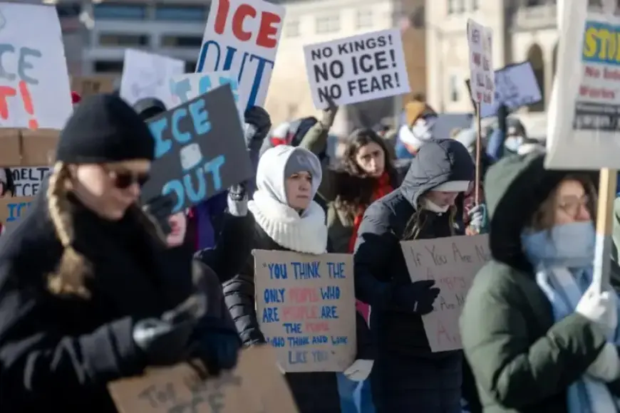 Wisconsin Residents Rally in Day of Action Against ICE