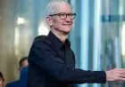Apple’s Tim Cook Pledges to Lobby Lawmakers on Immigration Policy