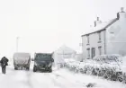 Blizzard Engulfs 16 England Counties: Complete Impact List