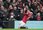 Man United Triumphs: Defeats Tottenham for Fourth Consecutive Carrick Victory