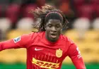 Manchester United Enters Race for Ghanaian Talent Caleb Yirenkyi – Reports