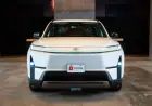 Toyota Chief Declares Electric Highlander a Mainstream Success