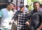 Salim Khan admitted to Lilavati Hospital in Mumbai; Salman Khan visits