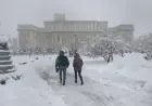 Romanian Snowstorm Leaves 200,000 Homes Without Power