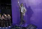 Lakers unveil Pat Riley statue outside Crypto.com Arena